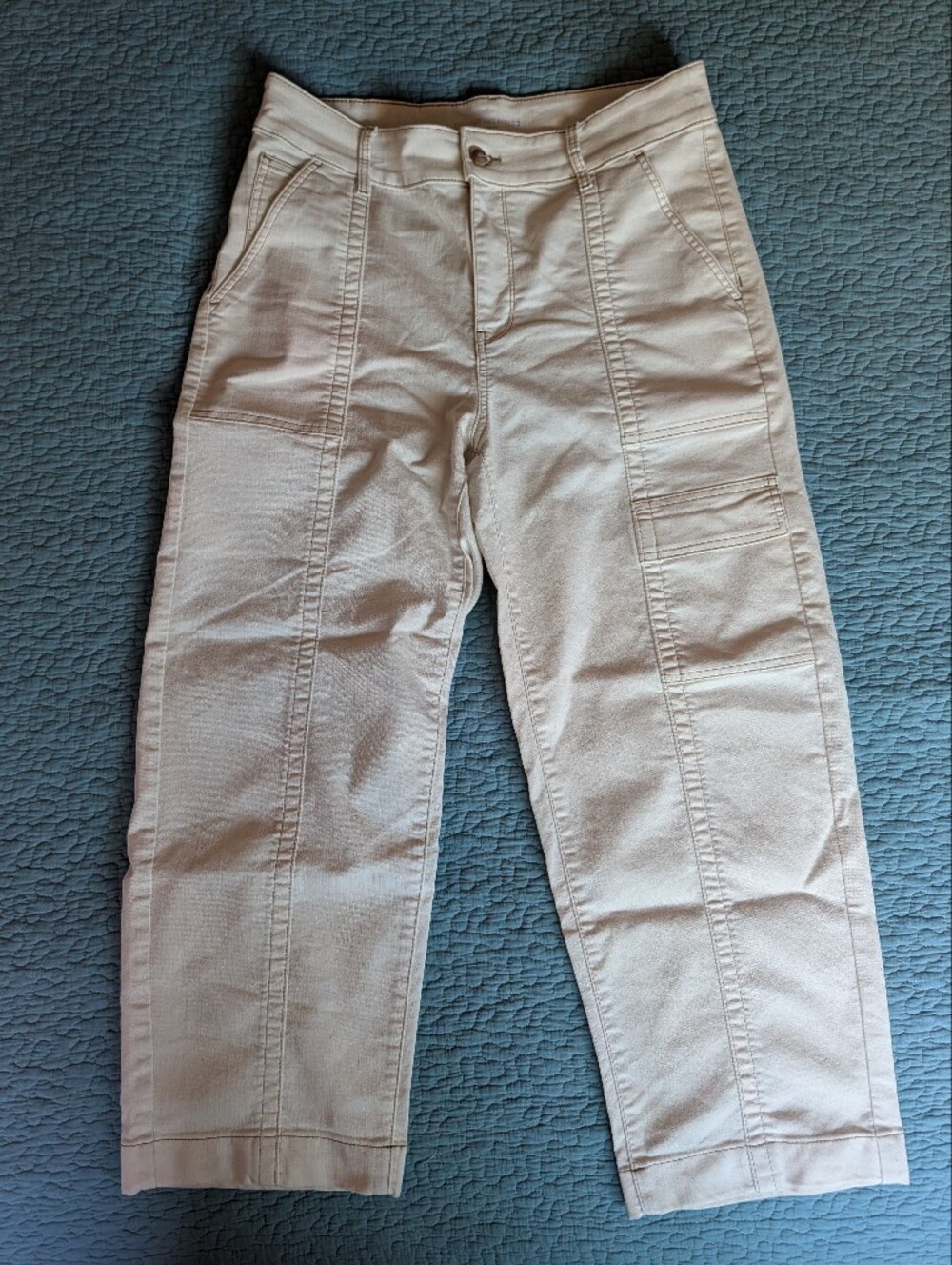 Women’s Cream Straight-Leg Ankle Jeans
